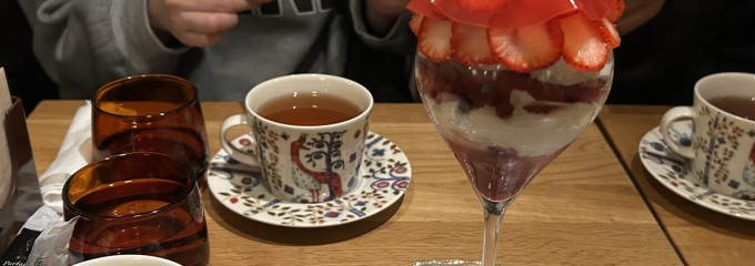 夜パフェ専門店パフェテリア ベル