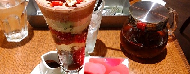 パティスリー カフェ デリーモ 梅田店