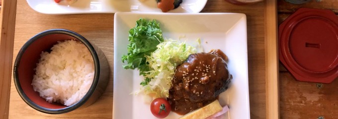 創作キッチン　たまさぶろう