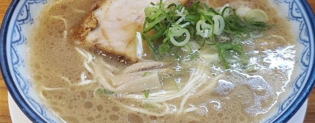元祖赤のれん 節っちゃんラーメン 天神本店
