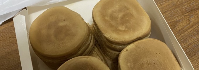 蜂楽饅頭 小倉井筒屋店