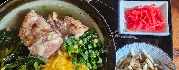 古民家食堂 てぃーらぶい