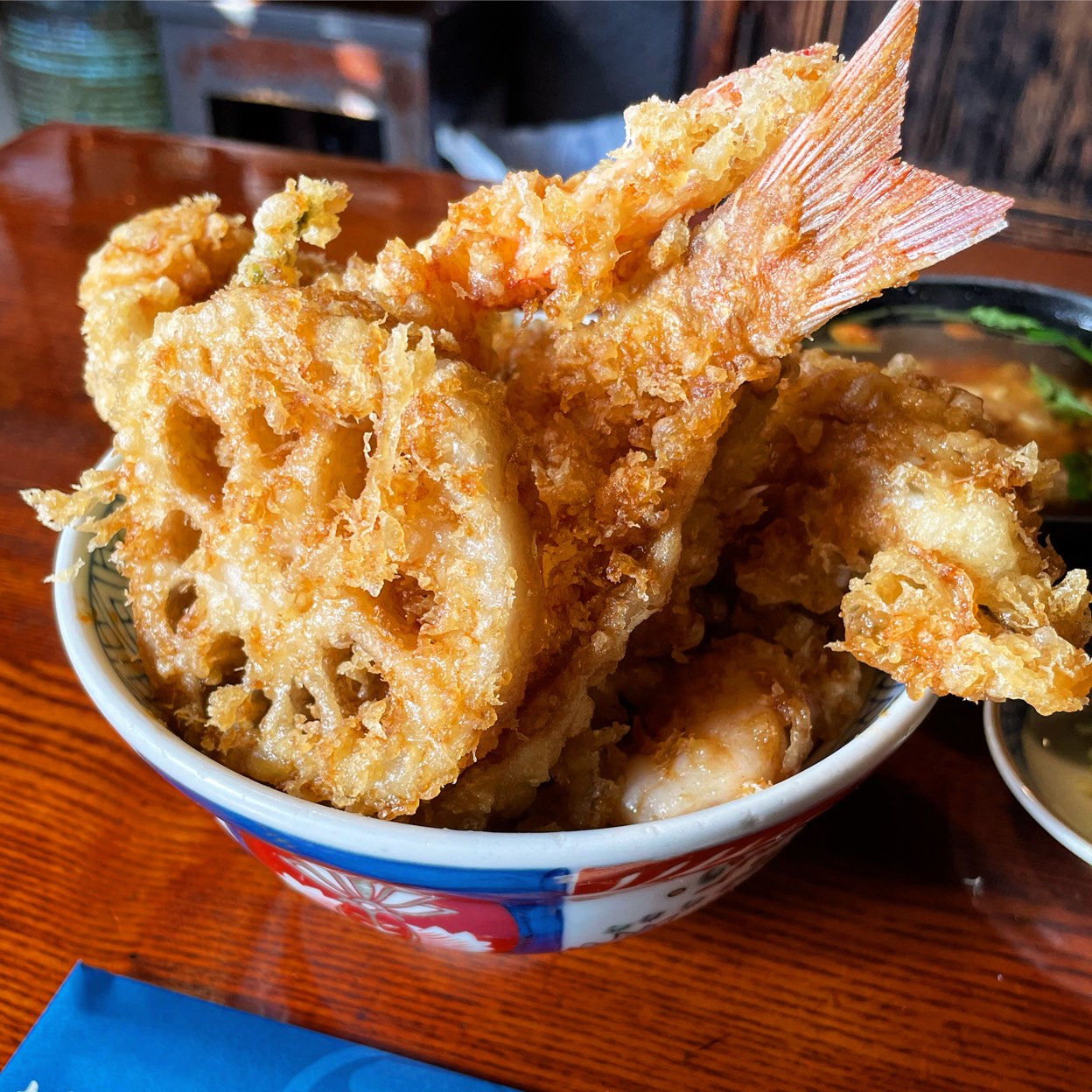 土手の伊勢屋 上野 日暮里 湯島 三ノ輪 天ぷら 揚げ物