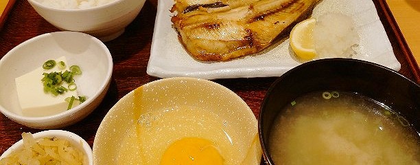 やよい軒 岡崎若松東店