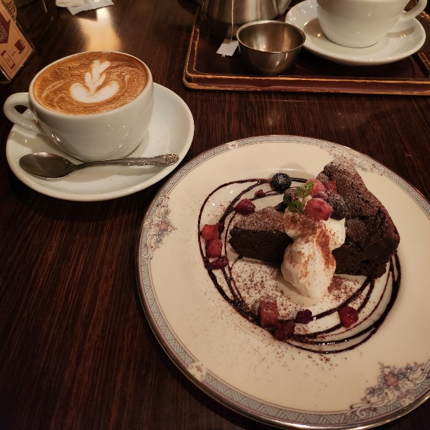 JEUDI CAFE ジュディカフェ(堀江/ダイニングバー・バル)＜ネット