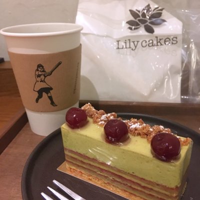 リリーケイクス 天王洲アイル駅 ケーキ ドーナツ
