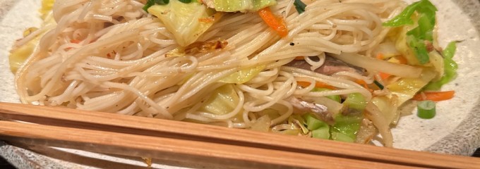 奄美 沖縄料理と島酒 朝伊名