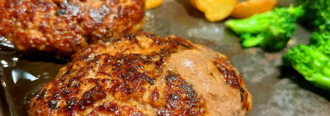 肉屋のハンバーグと炊きたての米 永田精肉店