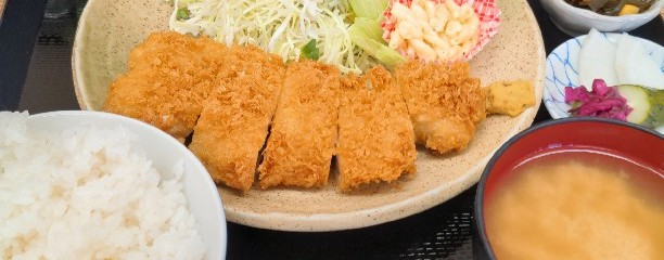 お食事処 日本亭