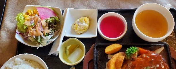 神戸神戸ブランド亭 モザイク店