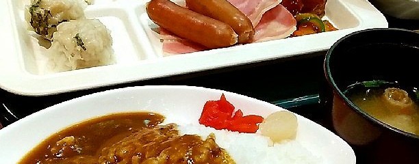 カフェ＆ダイニング エーデル