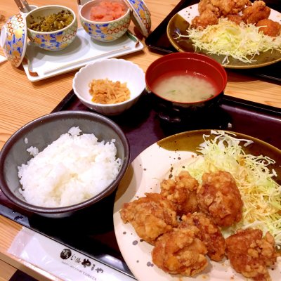 博多もつ鍋やまや 大阪あべの店 大阪阿部野橋駅 定食 食堂
