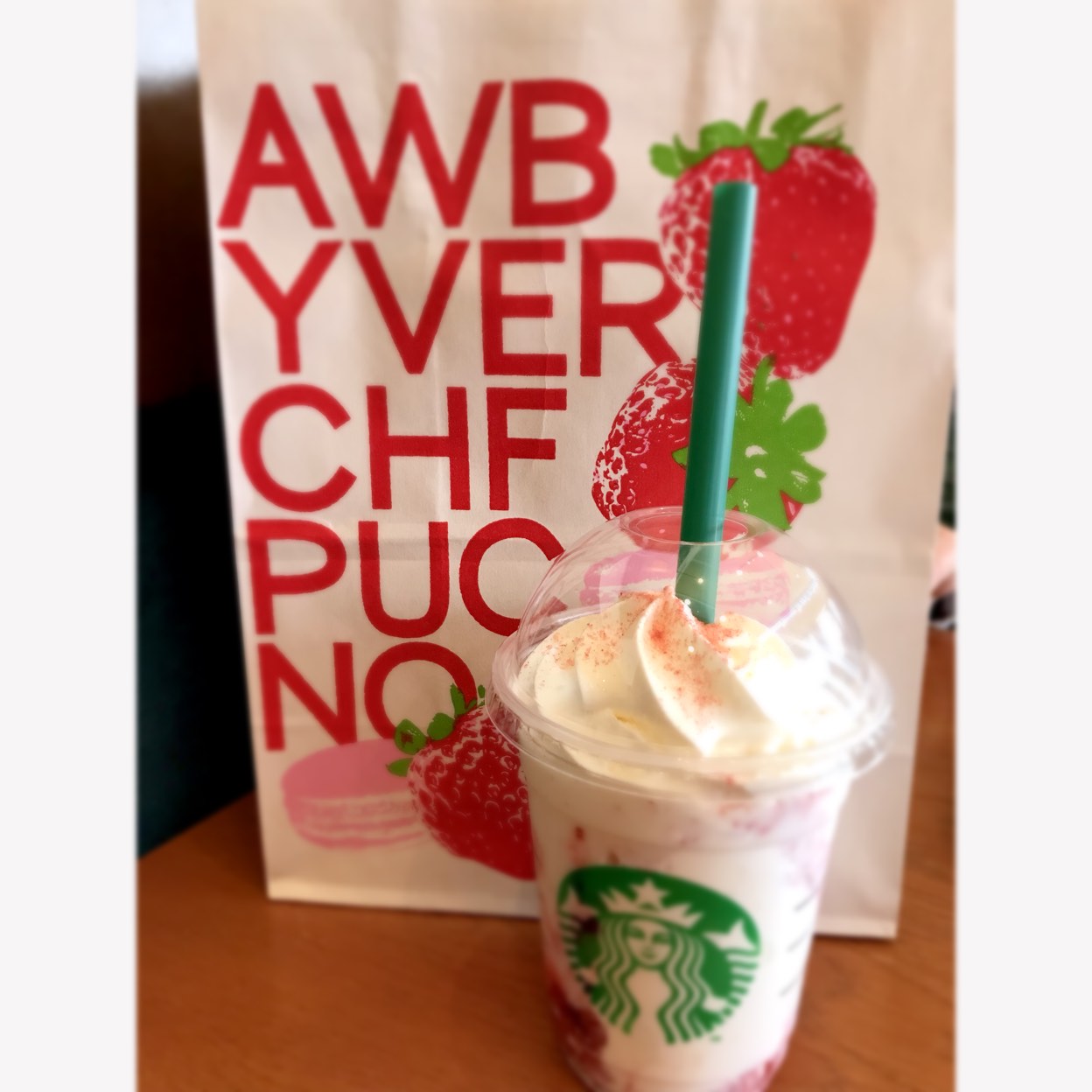 スタバコーヒー 赤 スターバックス・コーヒー スマーク伊勢崎店(伊勢崎/カフェ