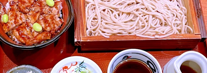 蝦夷前そばと豚丼 北堂 新千歳空港店