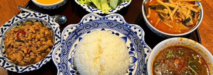 メナムのほとり