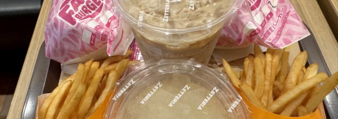 ゼッテリア ミュープラット金山店