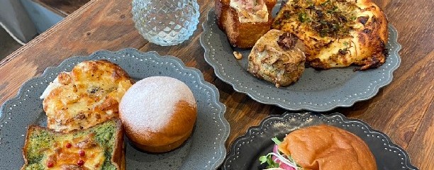 パンとエスプレッソと花束を