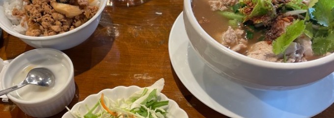 タイ料理 URAIWAN