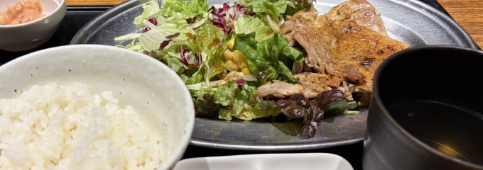 白金魚プラチナフィッシュ神谷町鉄板バル