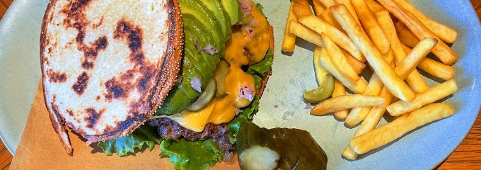 QUAYS pacific grill