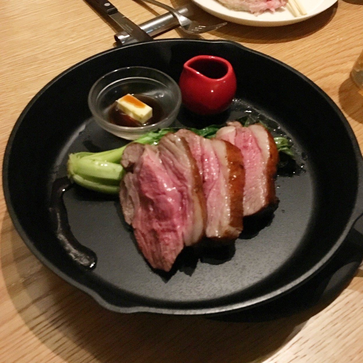 n9y 奥 渋 店 羊 と チーズ と ワイン 酒場