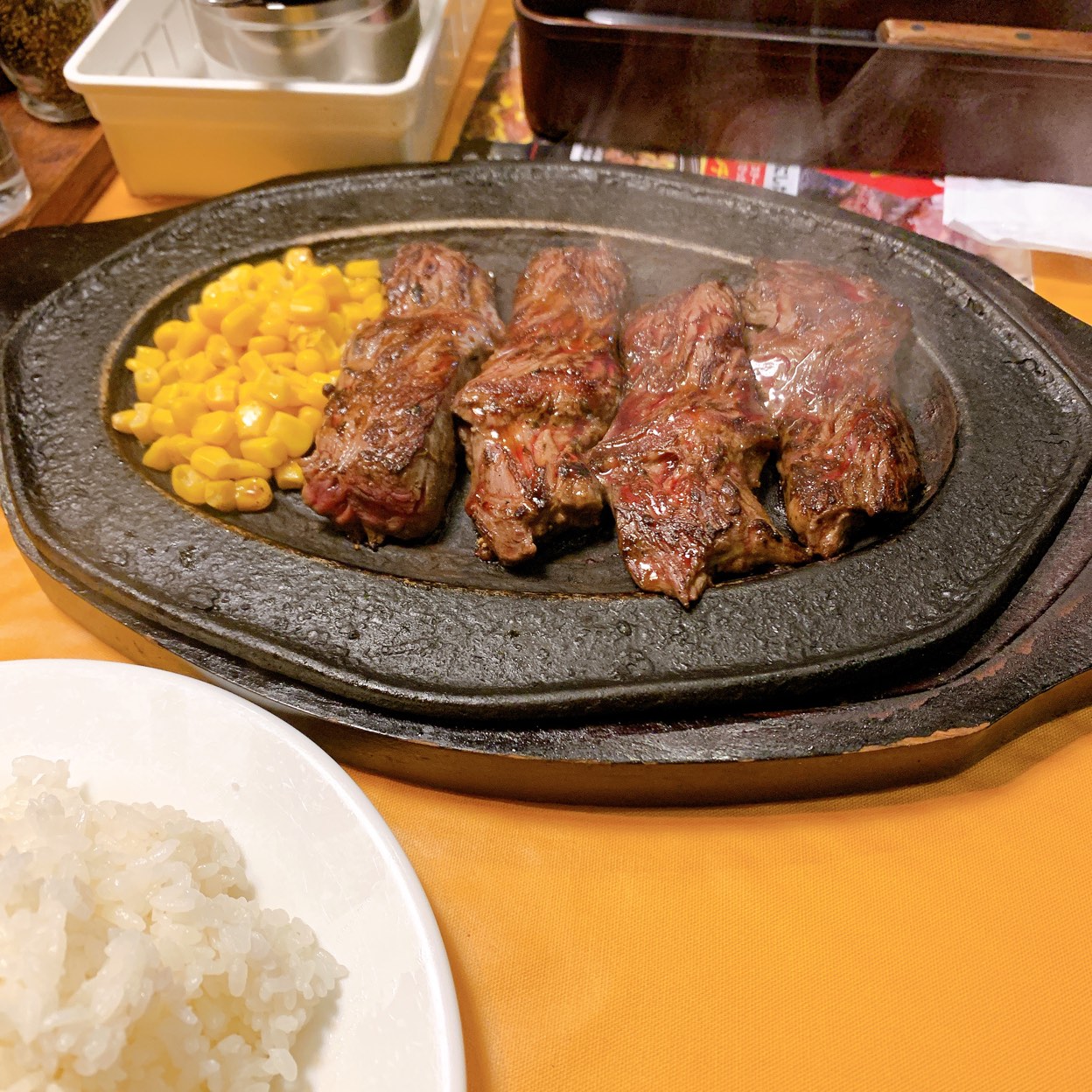 ガッツグリル 新宿店 洋食 の写真 ホットペッパーグルメ