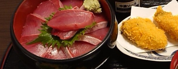 古民家食堂＆カフェ&居酒屋 持田家