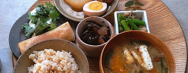 食堂ヒトト