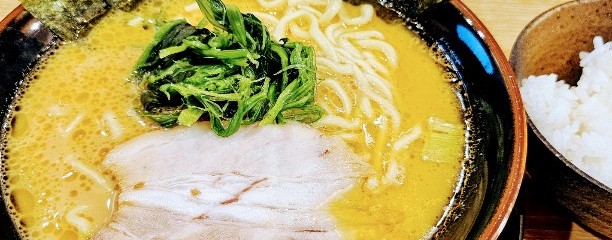 横浜家系ラーメン ぎん家 名古屋西口店