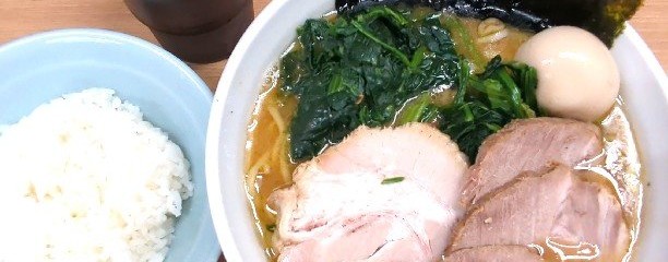 横浜ラーメン 武蔵家 日吉店