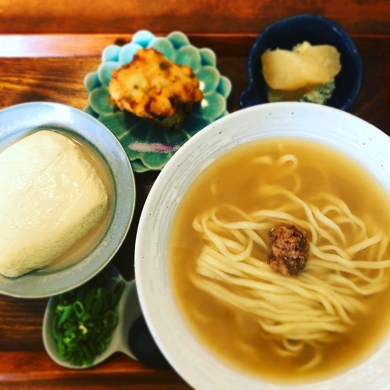 首 里 ほり かわ