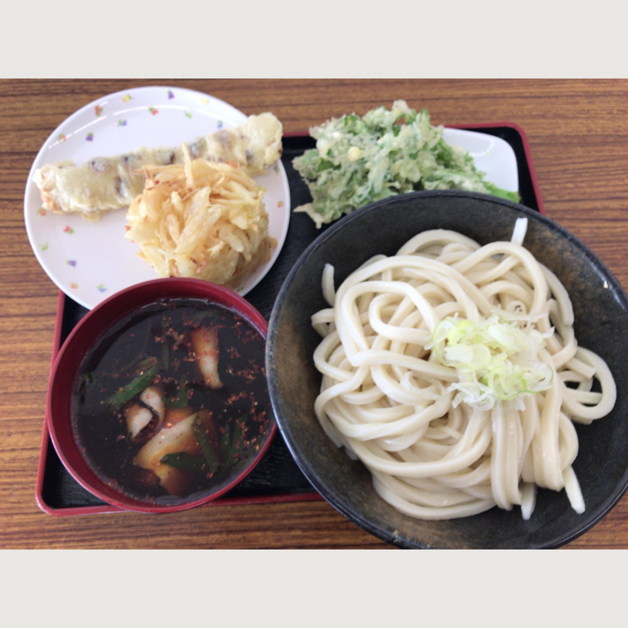 活動歴および当時の関連ビジュアル記録