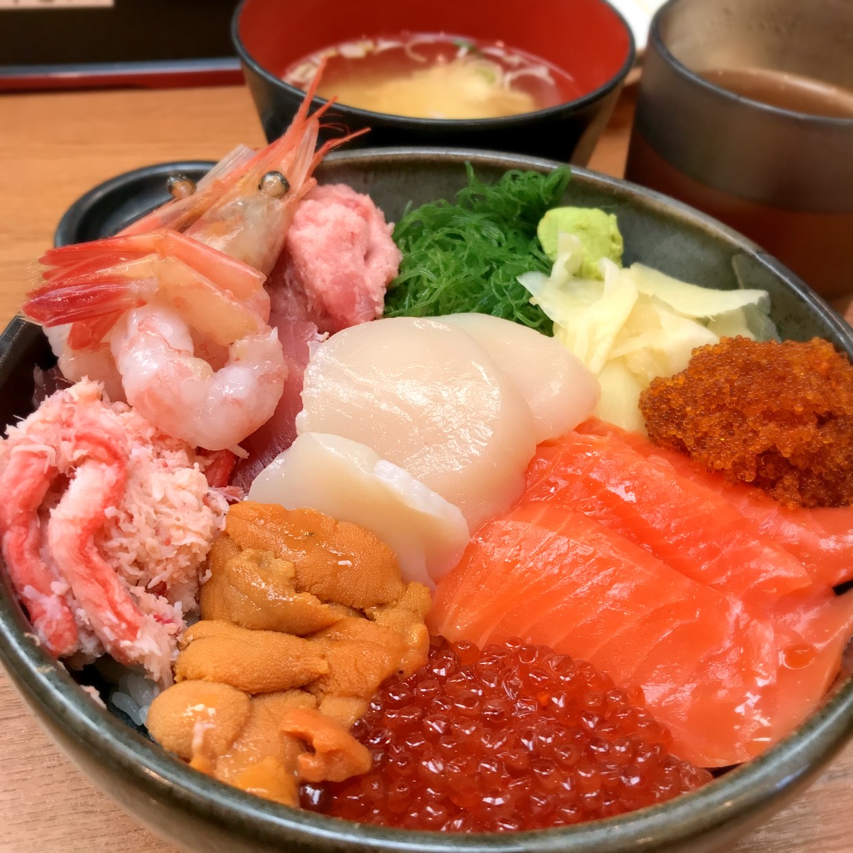 ポセイ丼 海鮮丼屋 小樽ポセイ丼 | 小樽 海鮮丼 | Japan, 〒047-0027