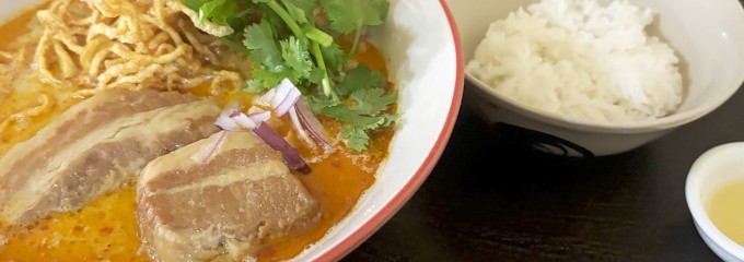カオソイ食堂