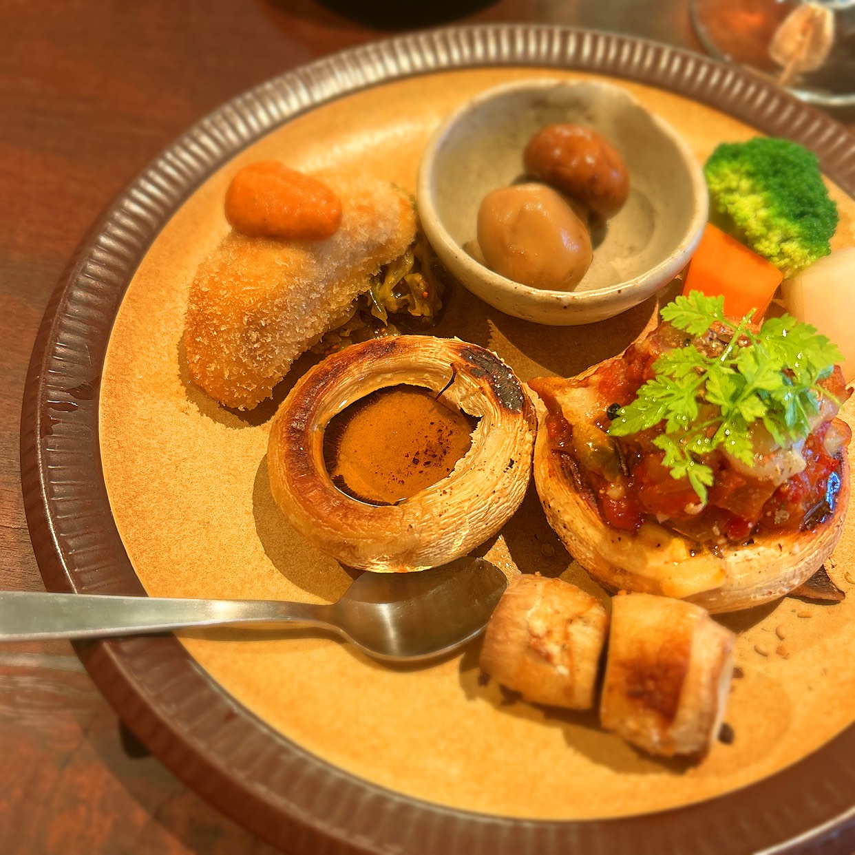 MUSHROOM TOKYO マッシュルームトーキョー(イタリアン・フレンチ)の