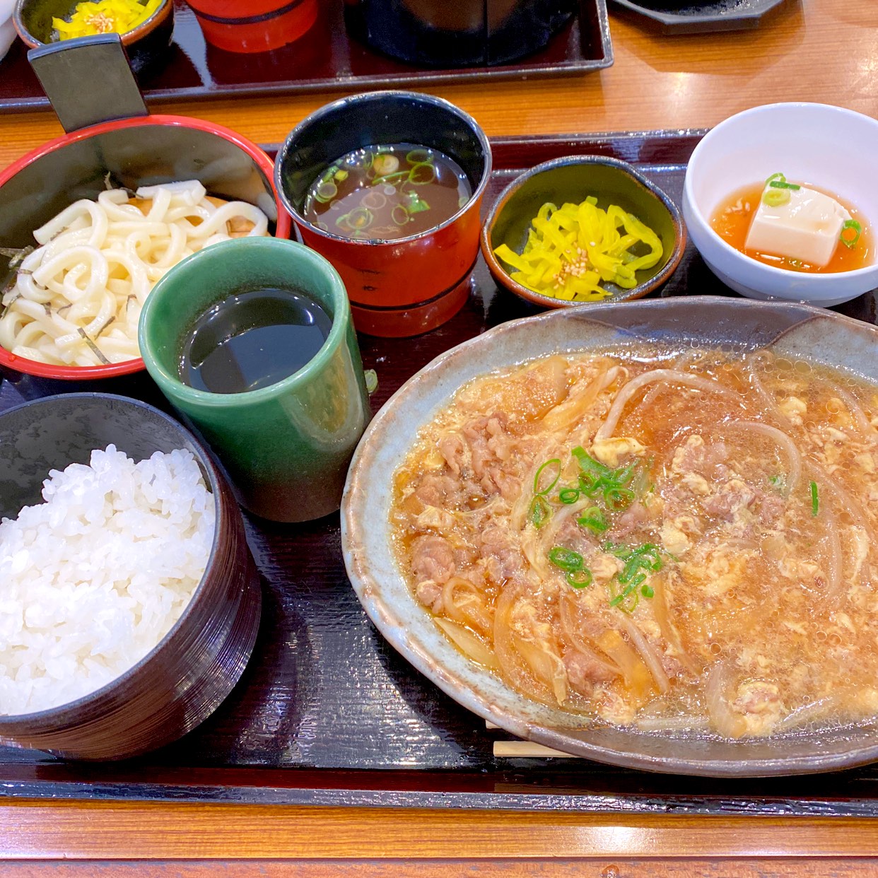 ピアジョリー ダイエー 長吉店 (大阪市内その他/出戸/ファミリーレストラン)