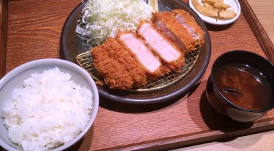 黄金色の豚 羽田空港店 羽田空港第1ビル駅 和食 その他