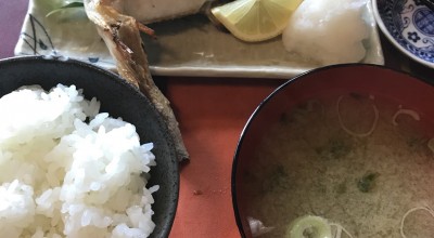 宵 真鶴駅 刺身 魚介類