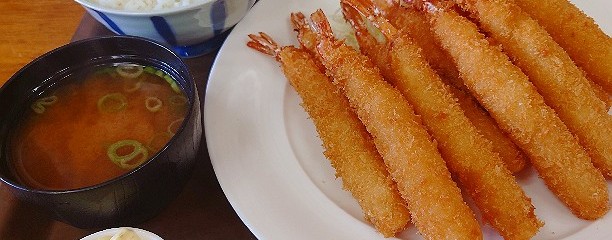 キッチン よろずや