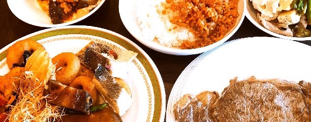 レストラン　ナトゥーラ