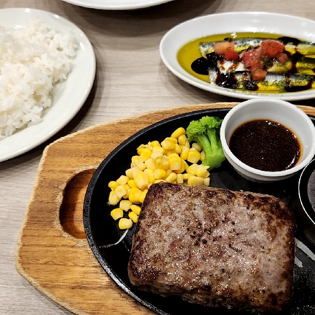 ココス八王子越野店(京王堀之内/その他グルメ) | ホットペッパーグルメ