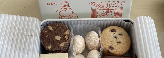 トシ・ヨロイヅカ
