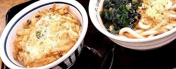 山田うどん 吉川店