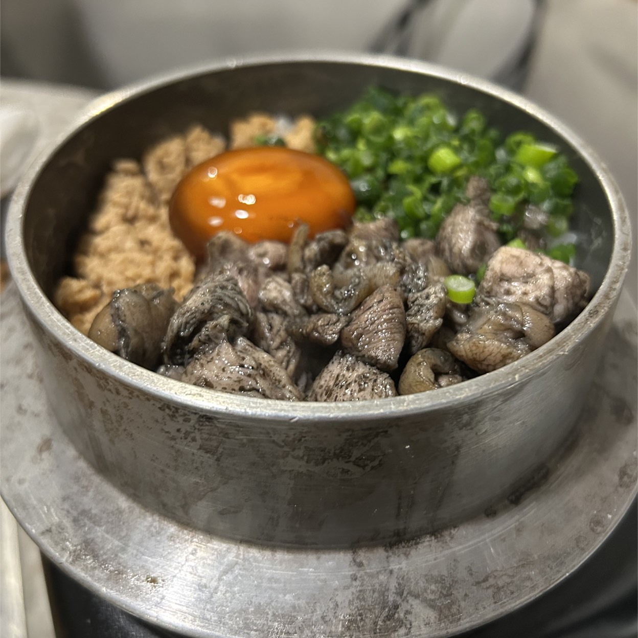 大衆 鉄板 めし べべ