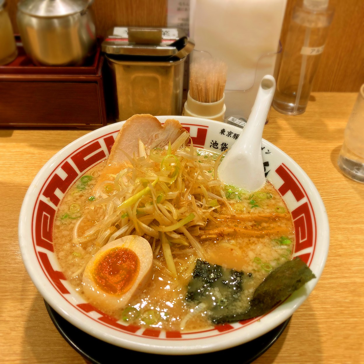 屯 ちん 川崎 店