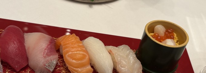 松山モノリス