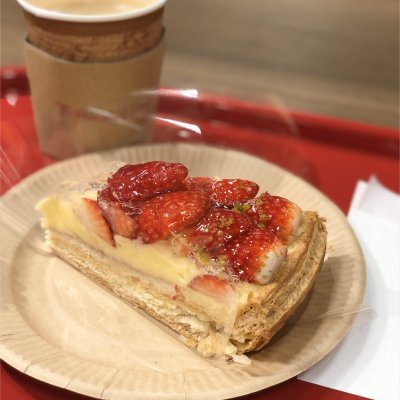 フルーツケーキファクトリー エスタ店 ケーキ ドーナツ フルーツケーキファクトリー エスタ店 ケーキ ドーナツ