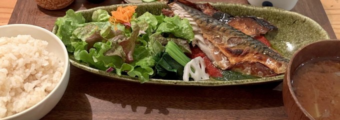 ミツバチ食堂