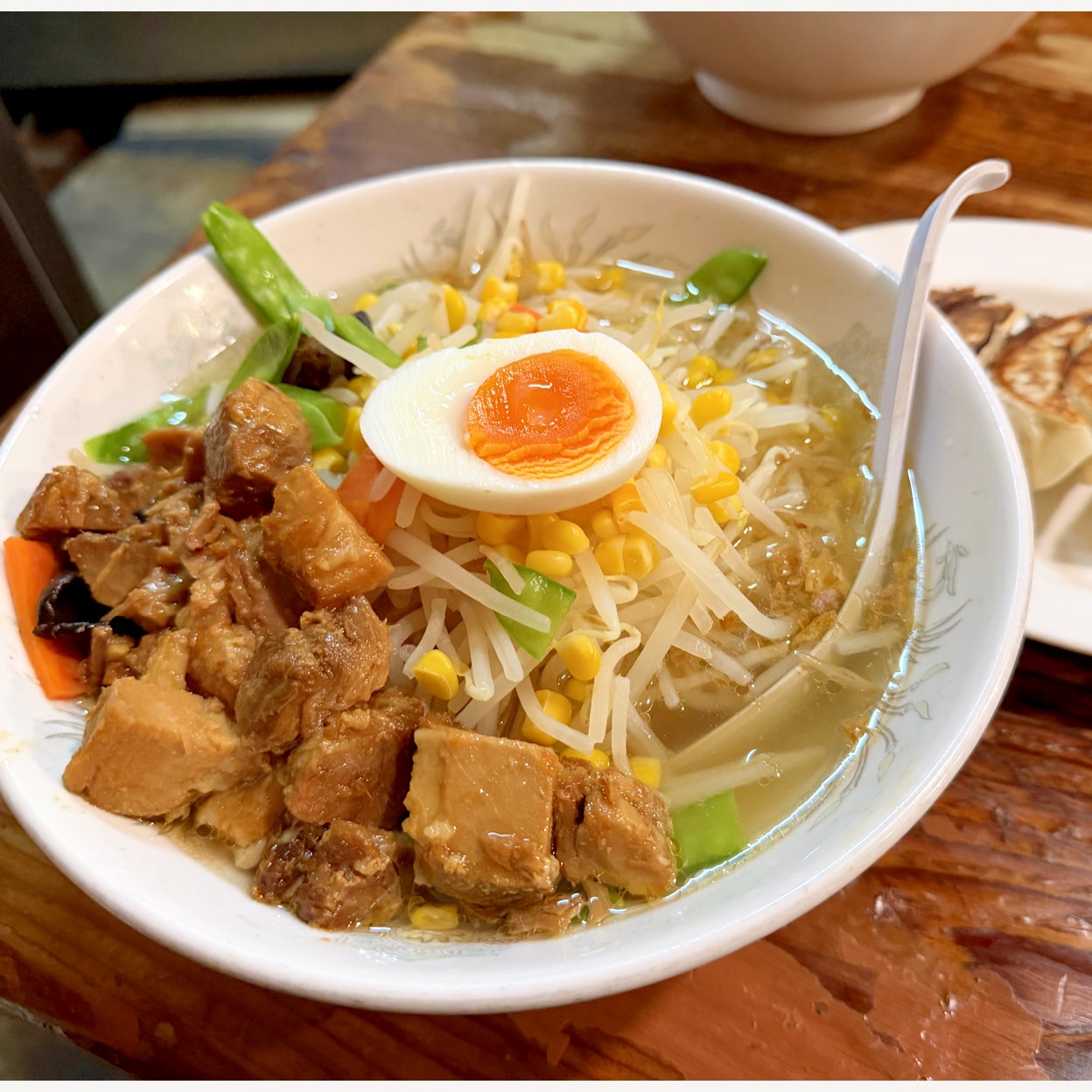 か お たん ラーメン えん と つ 屋 南青山 店