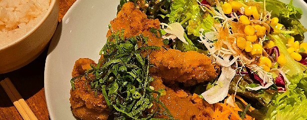 カフェ オットー モモチハマ